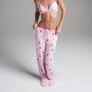 SKIMS Sleep Straight Leg Pants Cherry Blossom Lipstick Print NWT Valentine’s Day